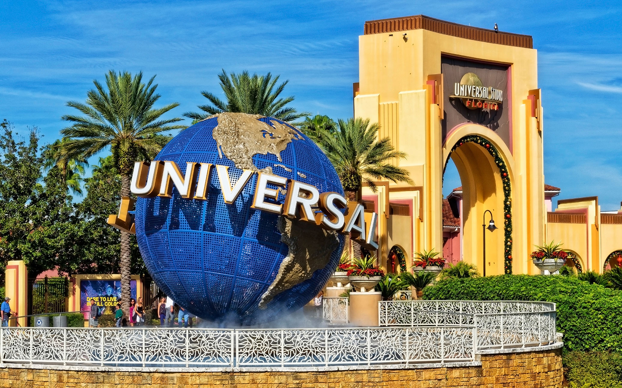 UniversalAtHome: Learn the Science Behind Universal Orlando Resort